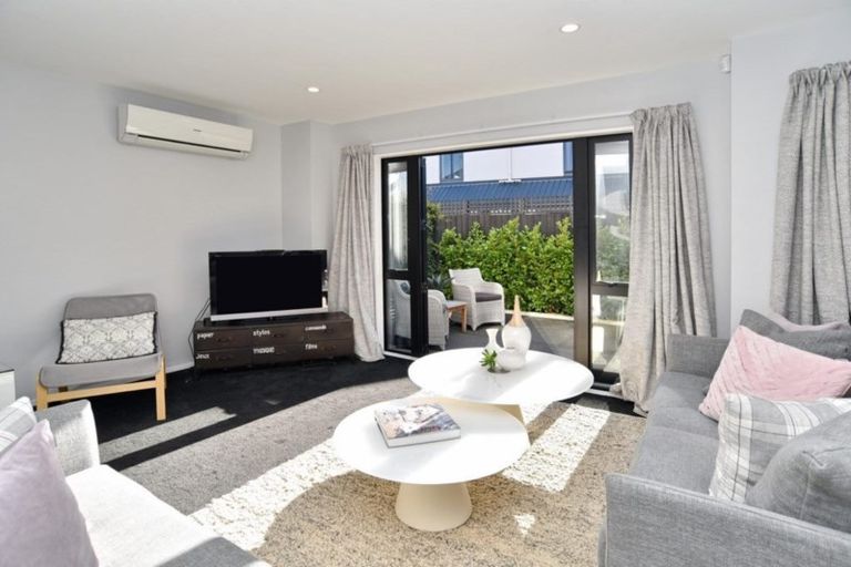 Photo of property in 2/107 Canon Street, Edgeware, Christchurch, 8013