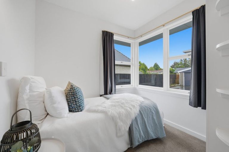 Photo of property in 32 Reynolds Avenue, Bishopdale, Christchurch, 8053