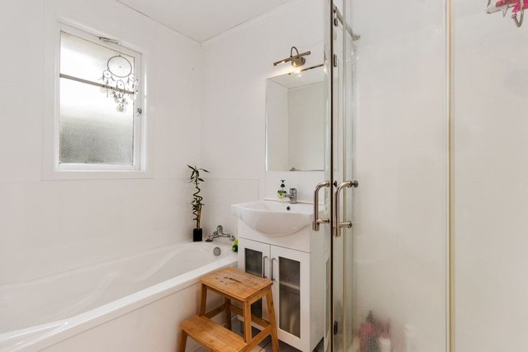 Photo of property in 9 Clark Place, Hillcrest, Hamilton, 3216