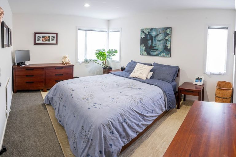 Photo of property in 4a Richards Avenue, Forrest Hill, Auckland, 0620