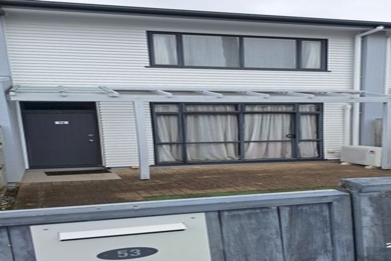 Photo of property in 53/2 Armoy Drive, East Tamaki, Auckland, 2016