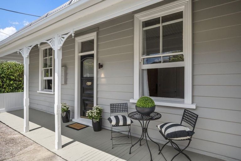 Photo of property in 68 Palmerston Road, Birkenhead, Auckland, 0626