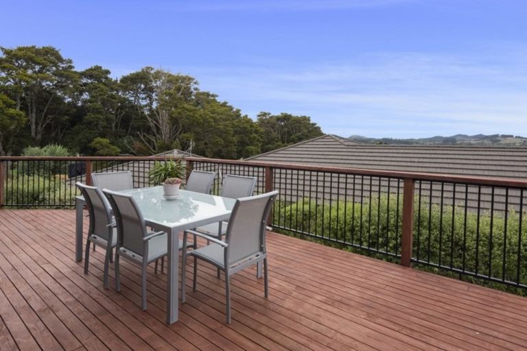 Photo of property in 34 Pebble Beach Boulevard, Te Kamo, Whangarei, 0112
