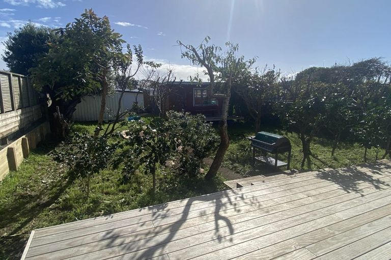 Photo of property in 238 Saint Aubyn Street, New Plymouth, 4310