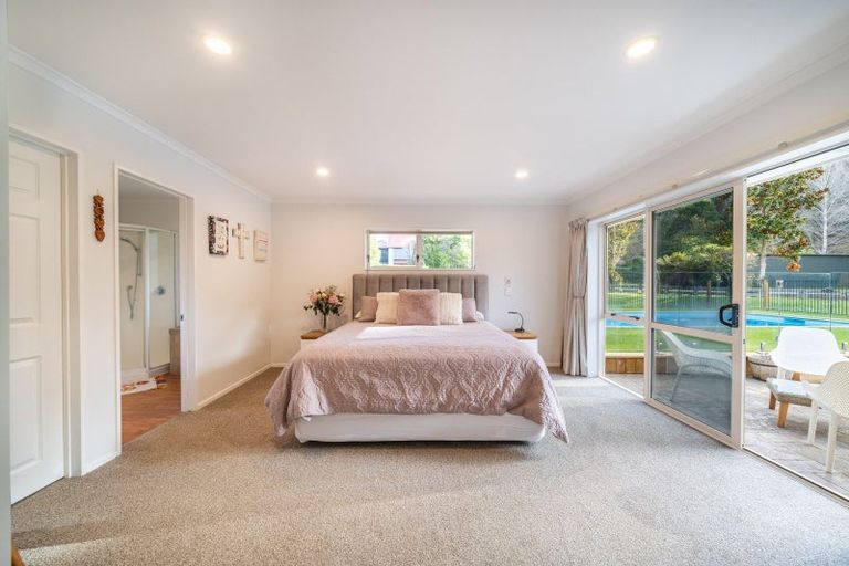 Photo of property in 101 Emerald Hill Drive, Birchville, Upper Hutt, 5018