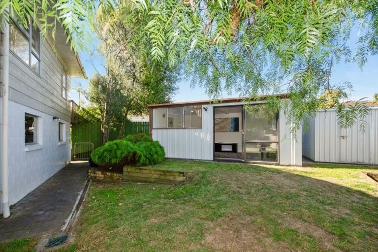 Photo of property in 34 Trentham Road, Papakura, 2110