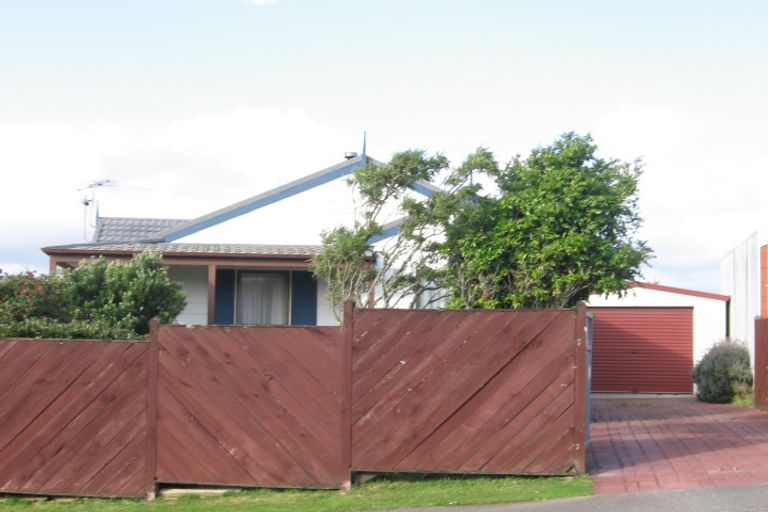 Photo of property in 11 Drummond Crescent, Kelson, Lower Hutt, 5010