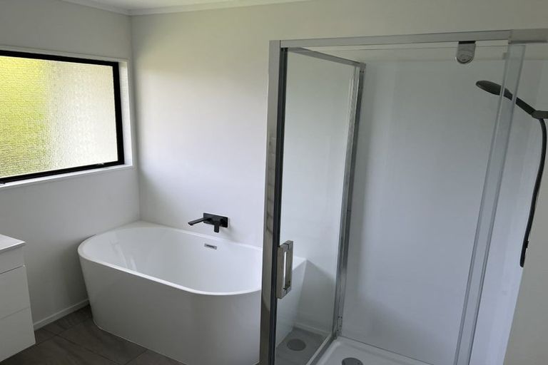 Photo of property in 11 Saint Hill Lane, Havelock North, 4130