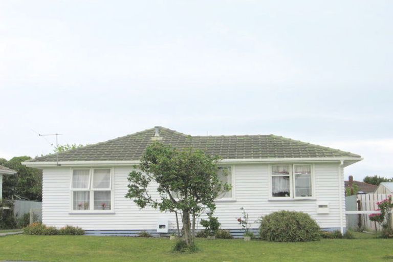 Photo of property in 8 Moa Street, Ahipara, Kaitaia, 0481