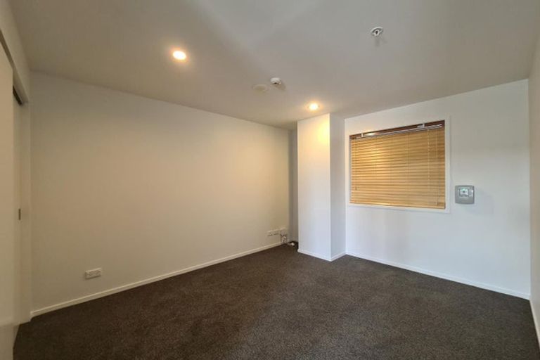 Photo of property in Bella Vista, 1f/84 Gunner Drive, Te Atatu Peninsula, Auckland, 0610