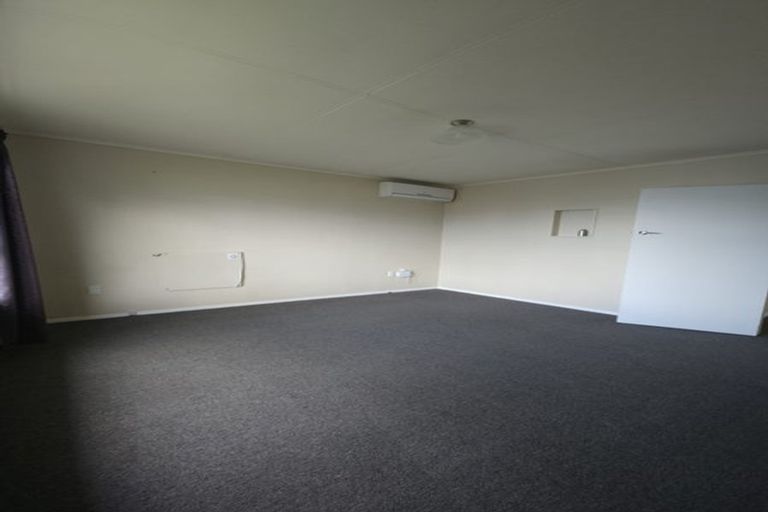 Photo of property in 17 Lytton Street, Feilding, 4702