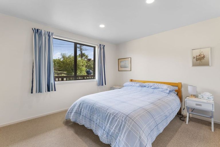 Photo of property in 30 Raynbird Street, Company Bay, Dunedin, 9014