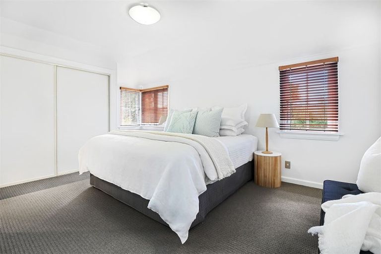 Photo of property in 35 Paparoa Street, Papanui, Christchurch, 8053