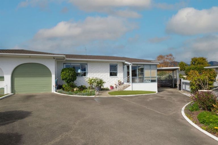 Photo of property in 2/3 Alyson Place, Stoke, Nelson, 7011