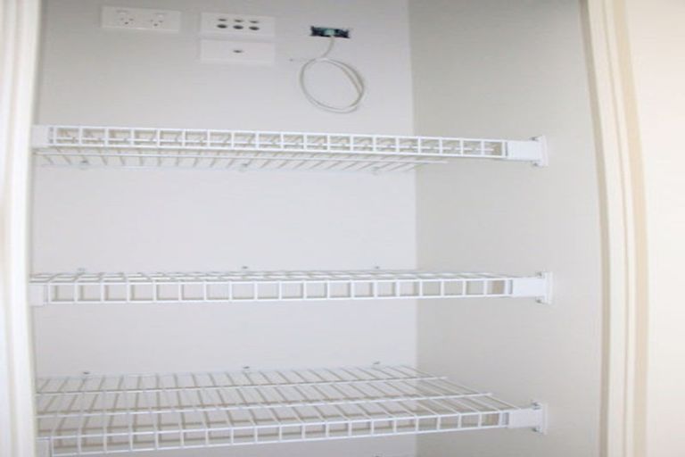 Photo of property in 15 Raymond Grace Avenue, Huapai, Kumeu, 0810