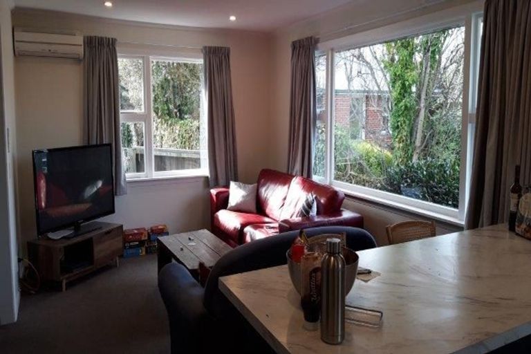 Photo of property in 18 Mclellan Place, Ilam, Christchurch, 8041