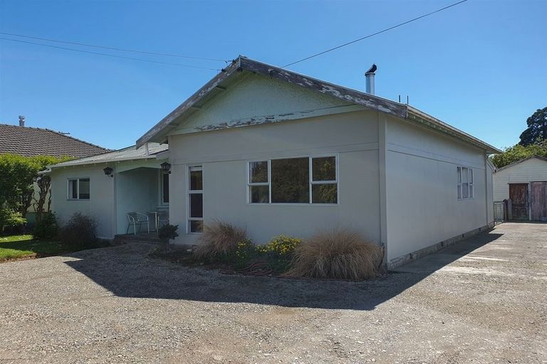 Photo of property in 18 Parsonage Road, Waimate, 7924