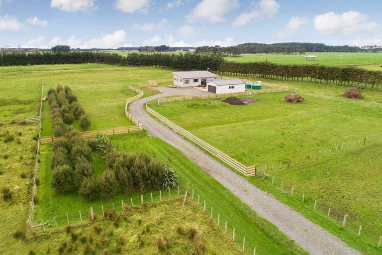 Photo of property in 212 Puke Puke Road, Himatangi, Foxton, 4891