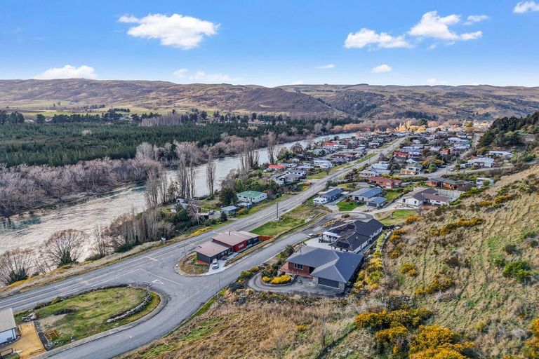 Photo of property in 3 Selkirk Street, Roxburgh, 9500