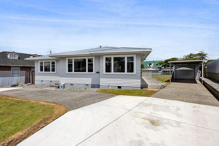 Photo of property in 45 Oberon Street, Stratford, 4332