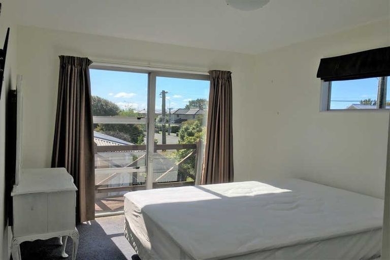 Photo of property in 1/491 Barbadoes Street, Edgeware, Christchurch, 8013