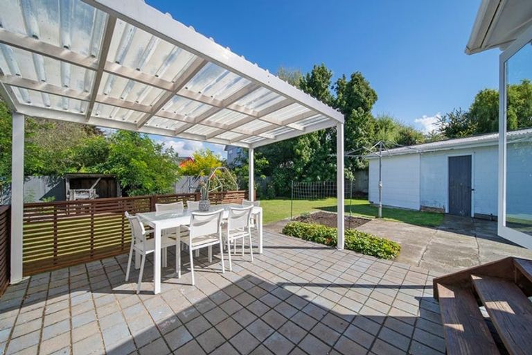 Photo of property in 17 Spurway Place, Mairehau, Christchurch, 8013