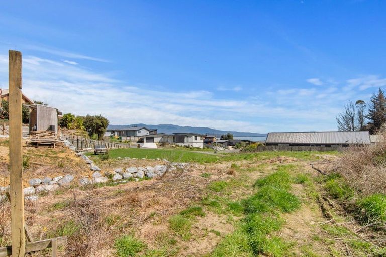 Photo of property in 16 Pohutukawa Place, Pohara, Takaka, 7183