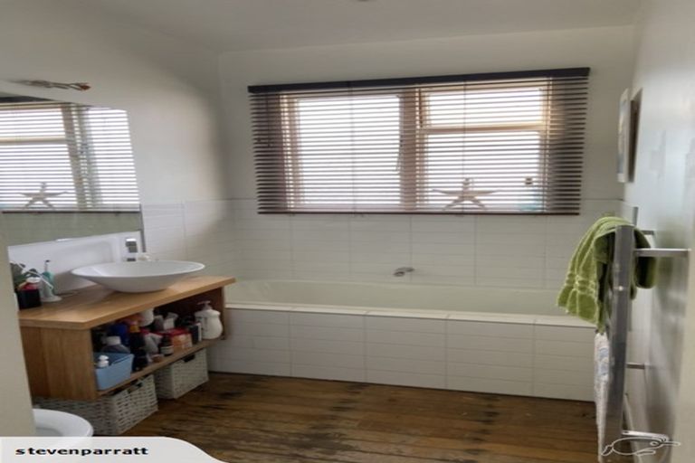 Photo of property in 51 Saint Andrews Hill Road, Mount Pleasant, Christchurch, 8081