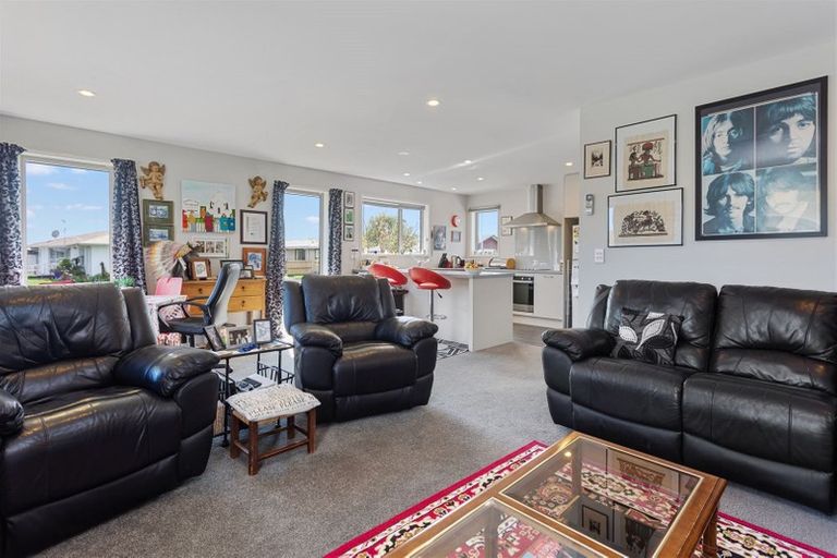 Photo of property in 27 Bracebridge Street, Kaiapoi, 7630