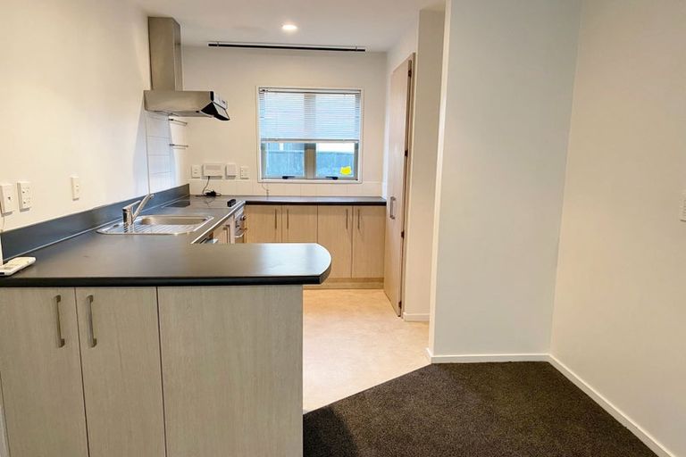 Photo of property in 18 Mona Vale Avenue, Riccarton, Christchurch, 8011