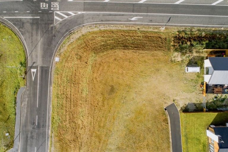 Photo of property in 2 Hebbard Court, Albert Town, Wanaka, 9305