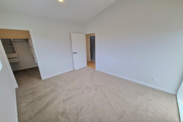 Photo of property in 4 Matau Way, Hauraki, Auckland, 0622