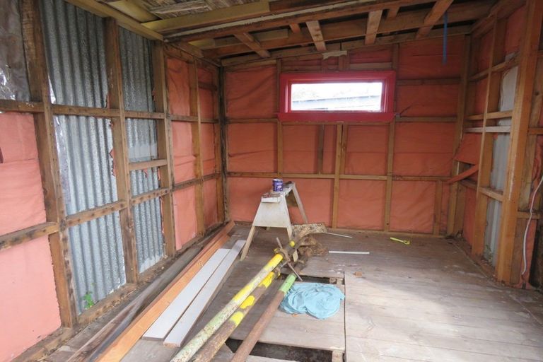 Photo of property in 30 Bright Street, Westport, 7825