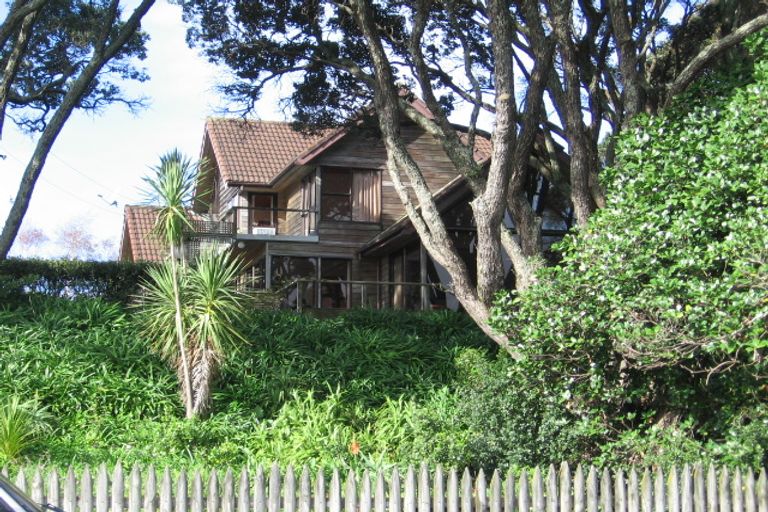 Photo of property in 71 The Parade, Bucklands Beach, Auckland, 2012