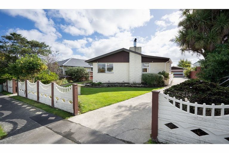 Photo of property in 49 Stanton Crescent, Hoon Hay, Christchurch, 8025