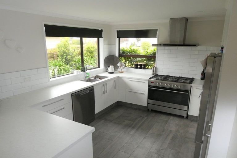 Photo of property in 14 Loris Place, Karoro, Greymouth, 7805