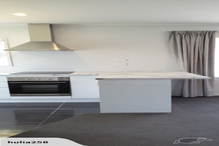 Photo of property in 1/11 Broadview Place, Howick, Auckland, 2014