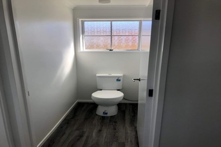 Photo of property in 141 Queenspark Drive, Parklands, Christchurch, 8083