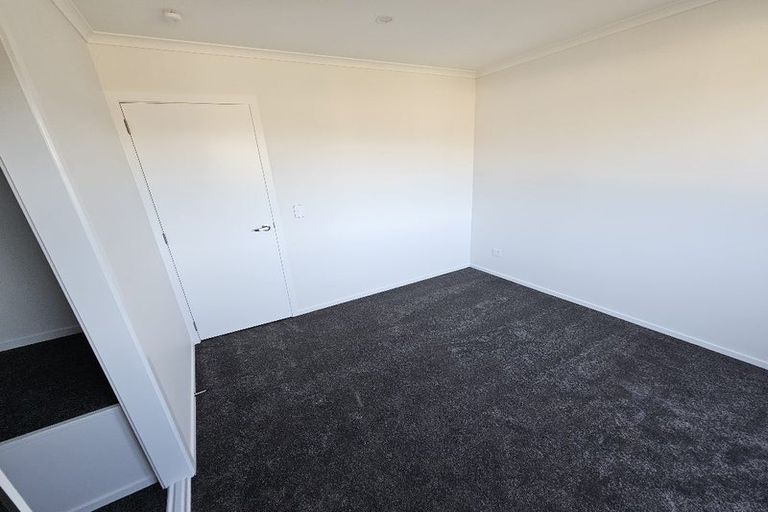 Photo of property in 1d Ingram Street, Naenae, Lower Hutt, 5011