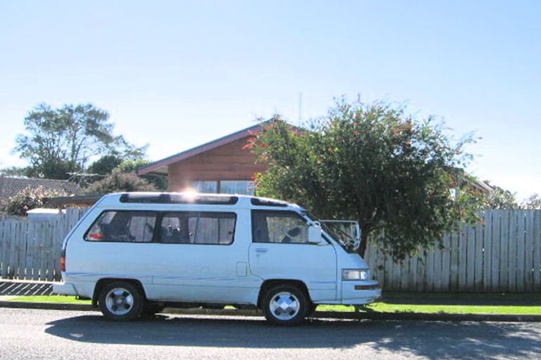 Photo of property in 72 Second View Avenue, Beachlands, Auckland, 2018
