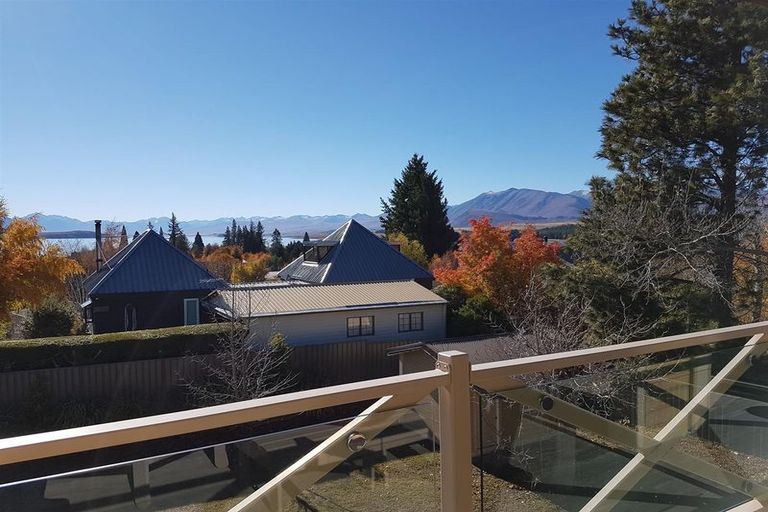 Photo of property in 35 Murray Place, Lake Tekapo, 7999