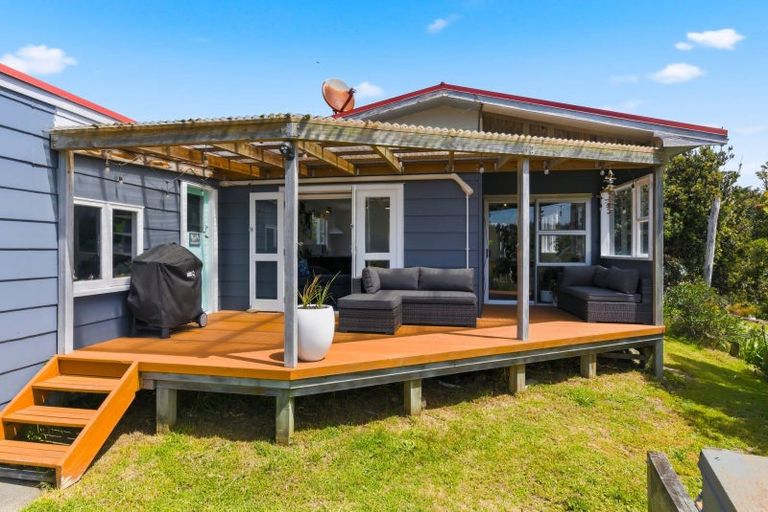 Photo of property in 628 Waitarere Beach Road, Waitarere Beach, Levin, 5510