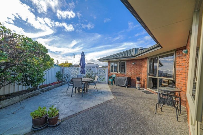 Photo of property in 7 Lancewood Lane, Roslyn, Palmerston North, 4414