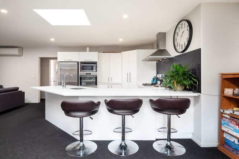 Photo of property in 92 Milns Road, Halswell, Christchurch, 8025