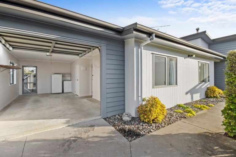 Photo of property in 16 Notre Dame Court, Pukekohe, 2120