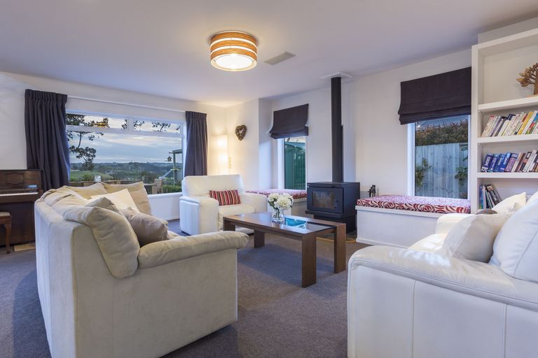 Photo of property in 19 Teal Place, Pyes Pa, Tauranga, 3112