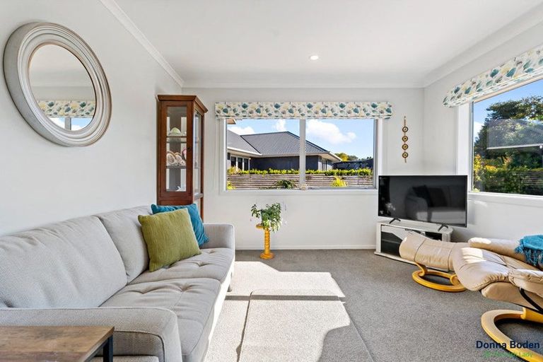 Photo of property in 9 Hogan Street, Pukekohe, 2120