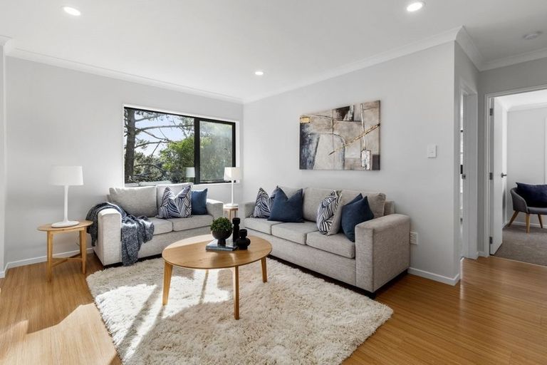 Photo of property in 16a Dalmeny Close, Murrays Bay, Auckland, 0630