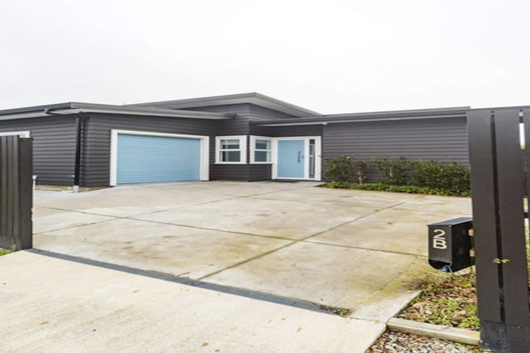 Photo of property in 2b Alton Place, Hokowhitu, Palmerston North, 4410