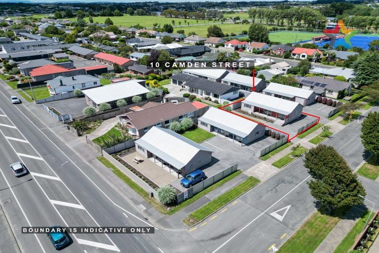 Photo of property in 10a-b Camden Street, Turnbull Thomson Park, Invercargill, 9810